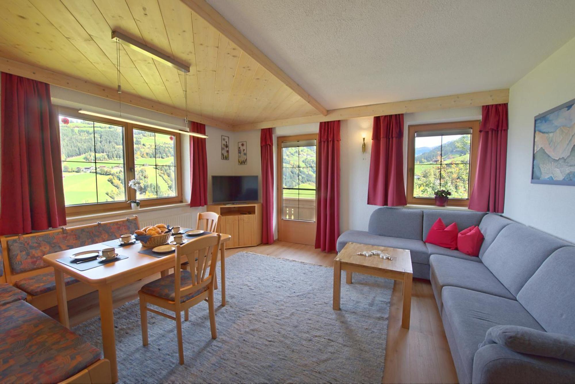 Ferienwohnung Ausblick Zillertal Hainzenberg Eksteriør bilde