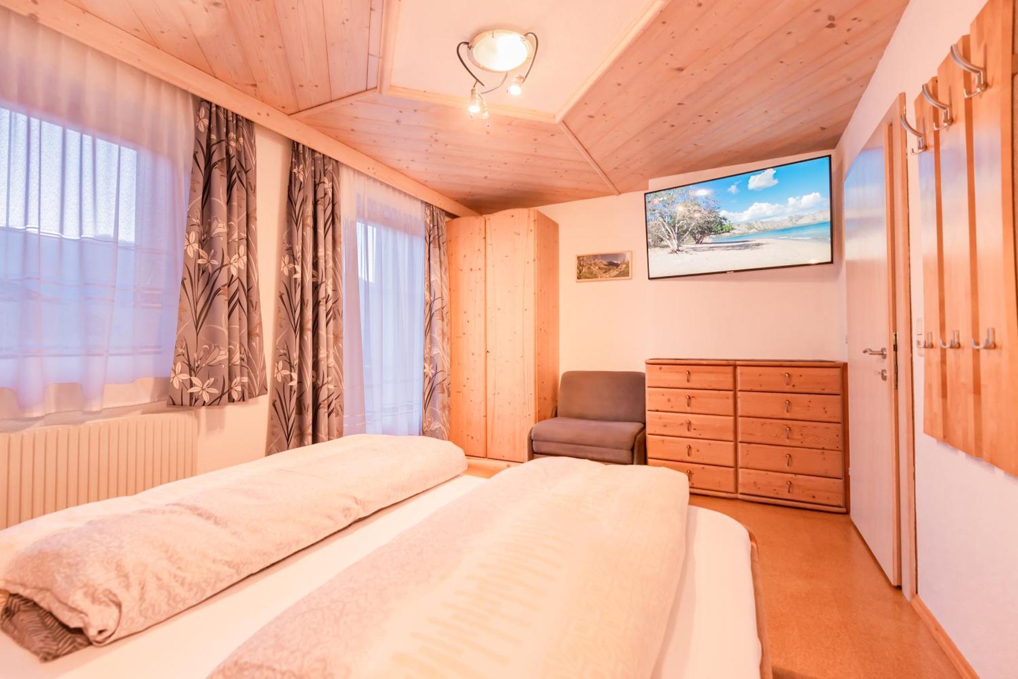 Ferienwohnung Ausblick Zillertal Hainzenberg Eksteriør bilde