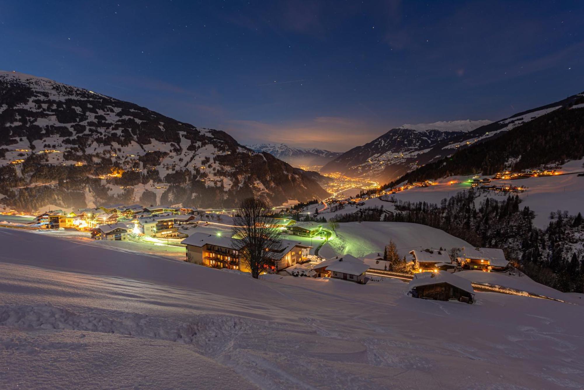 Ferienwohnung Ausblick Zillertal Hainzenberg Eksteriør bilde